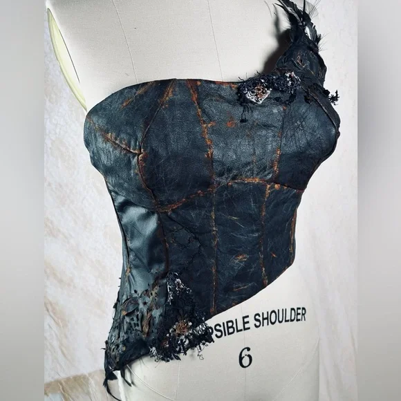 Designer Reconstructed distressed genuine leather corset bustier - Picture 9 of 9